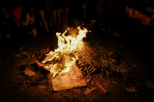 Cuba protests demonstrators storming government building during political unrest