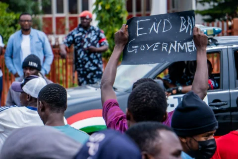 Kenyans enrôlés pour la Russie : 1 000 citoyens victimes d&rsquo;une filière de traite vers l&rsquo;Ukraine