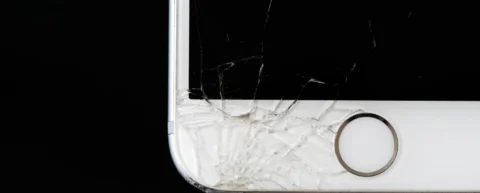 Digital platform degradation strategy affecting users