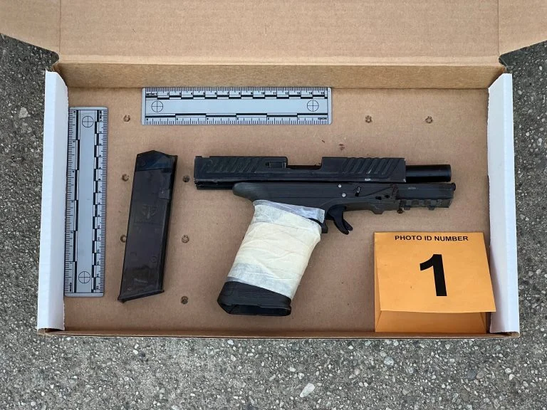 Forensic handwriting analysis examination under magnification