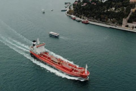 Ultimatum de Trump sur le détroit d’Ormuz : 5 contradictions explosives en 48 heures