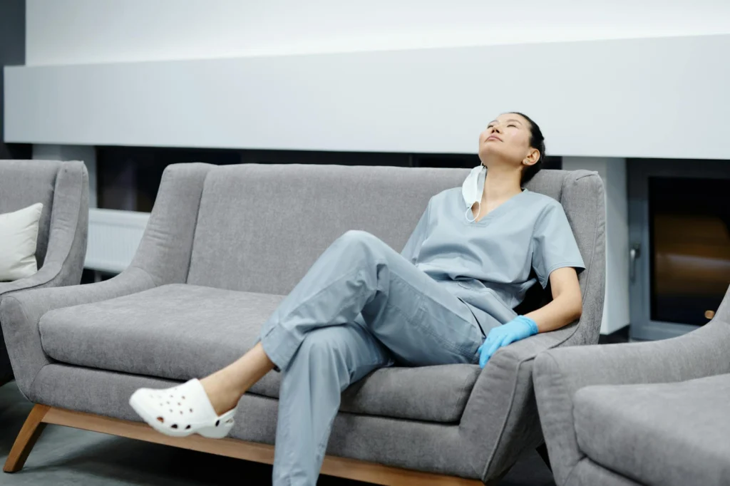 Healthcare worker experiencing circadian rhythm disruption during night shift