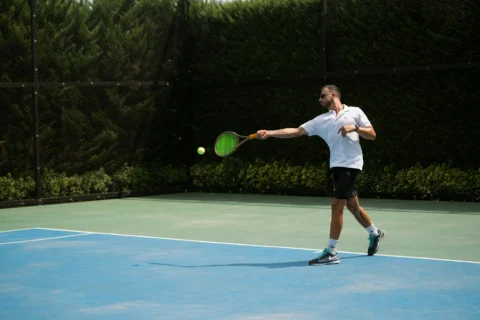 Biomécanique du tennis : les outils de données qui analysent les coups d&rsquo;élite en 2026